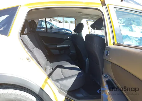 2015 Subaru Xv Crosstrek 2.0I Premium из США, поврежденный, VIN JF2GPADC6F8238001